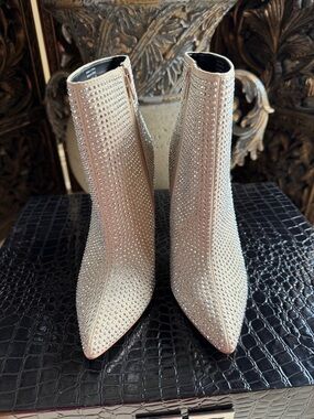 Aldo Crystal-Embellished Cream Pointed Toe Ankle Boots